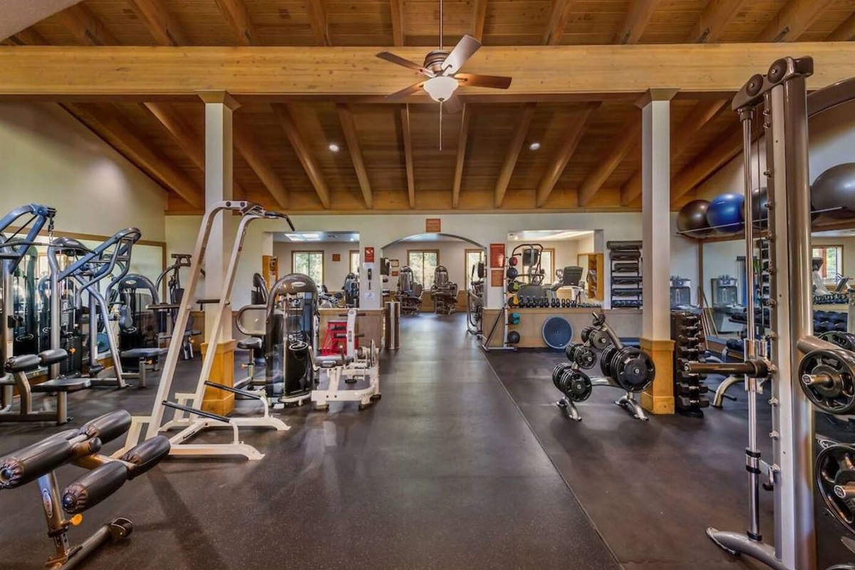 No need to skip the gym with the NPOA fitness center, available for a daily usage fee.