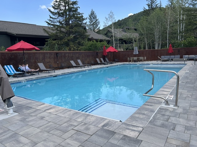 Community pool