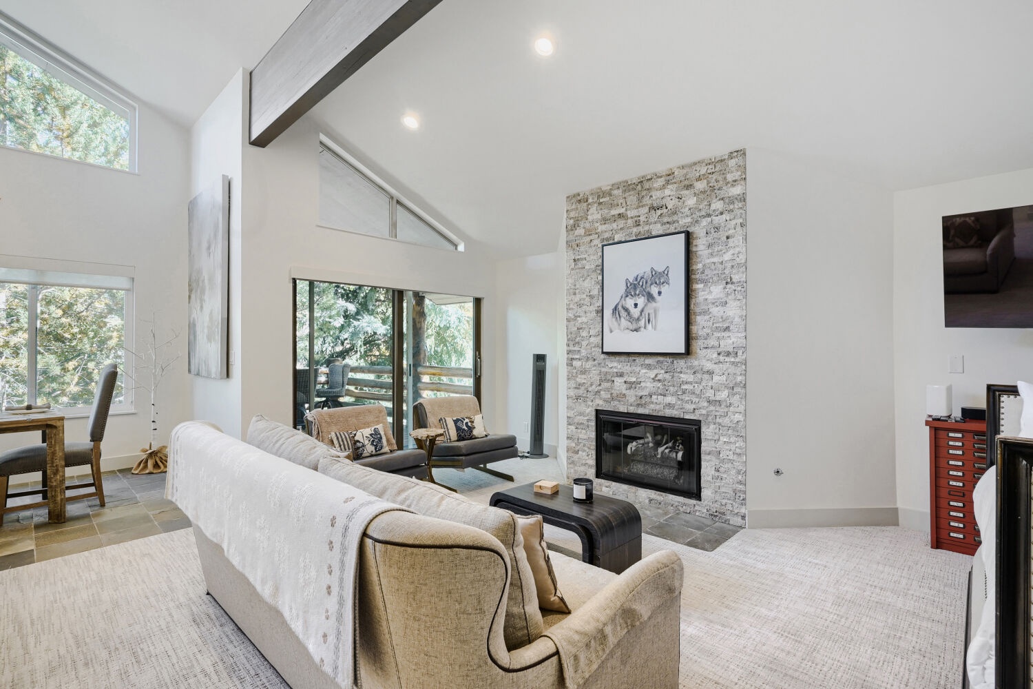 Large living room, Open with Kitchen behind