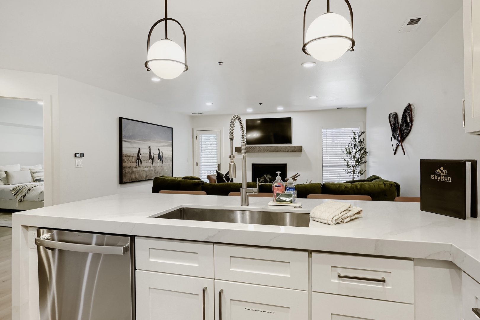 1375 Woodside Avenue #203 Kitchen