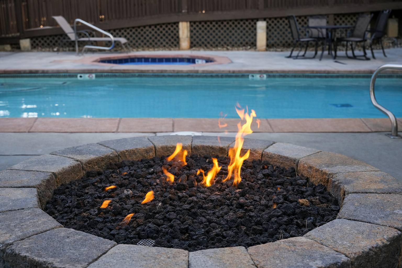 Unwind by the inviting outdoor fire pit after a refreshing dip in the seasonal pool or year-round hot tub. Your perfect Park City relaxation spot!