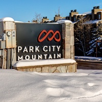 Park City Mountain welcome sign marks the entrance to one of the area's premier ski destinations.