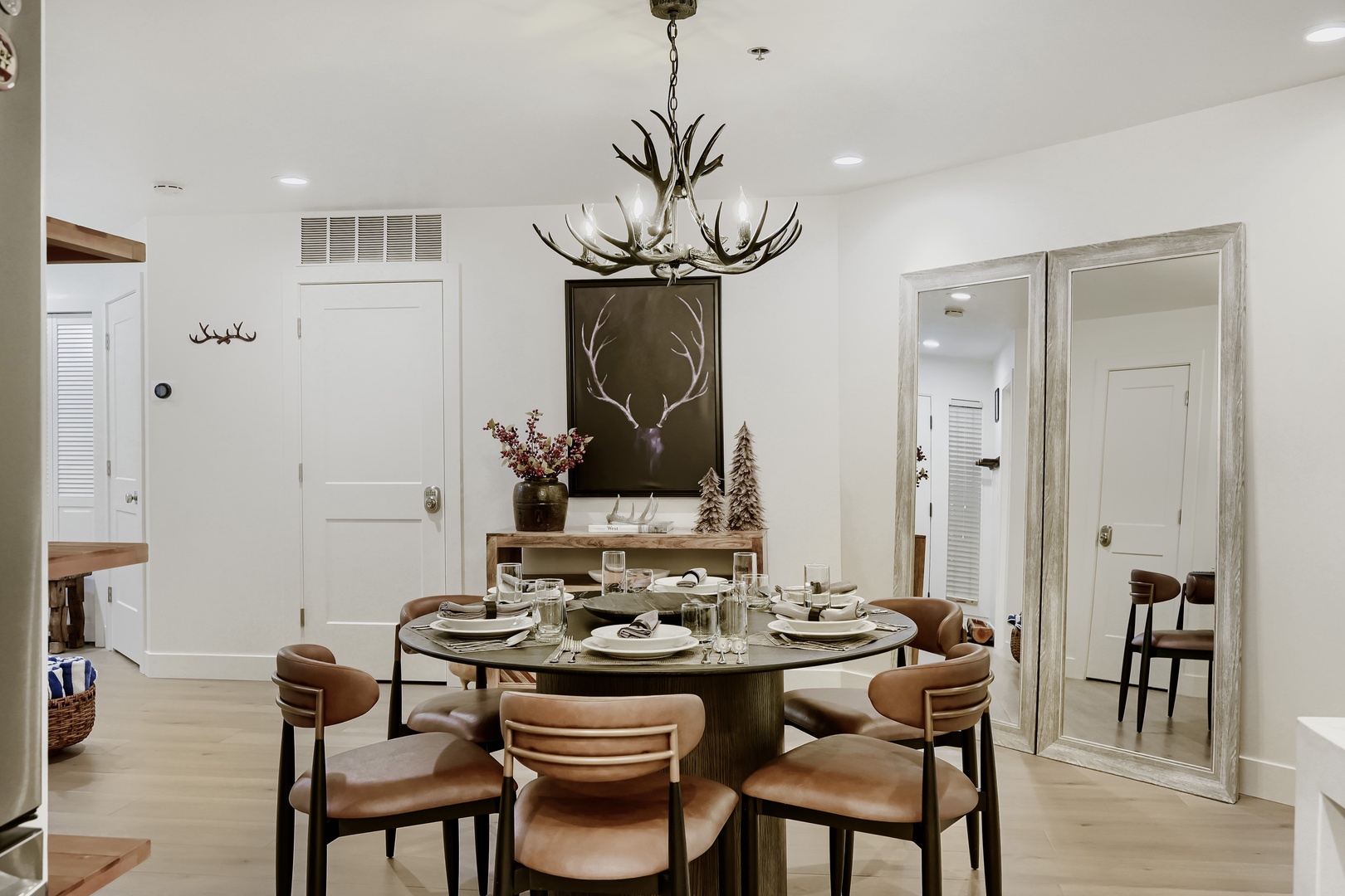 1375 Woodside Avenue #203 Dining Room
