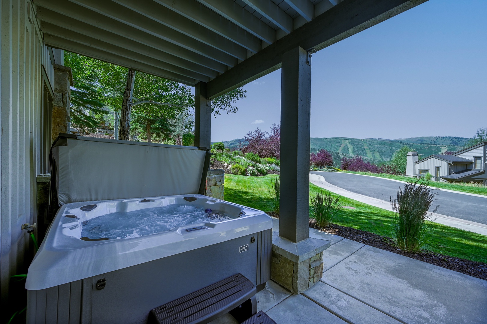 Private hot tub