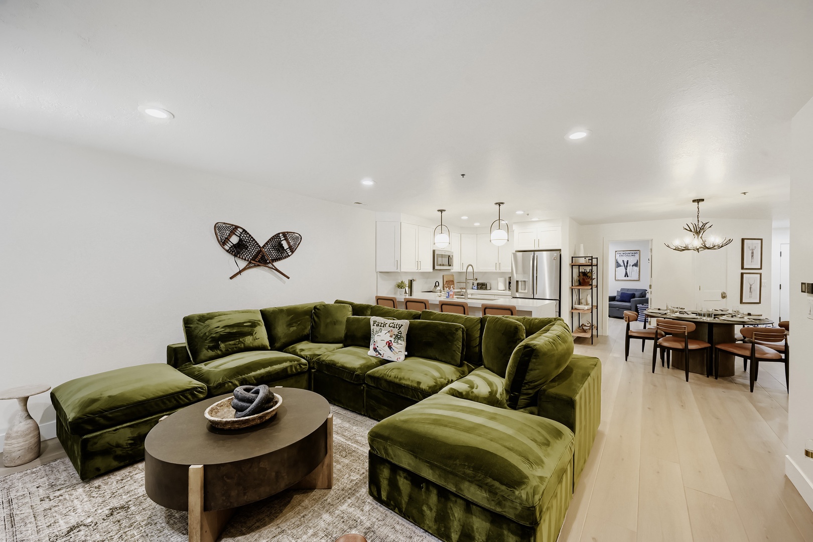1375 Woodside Avenue #203 Living Room