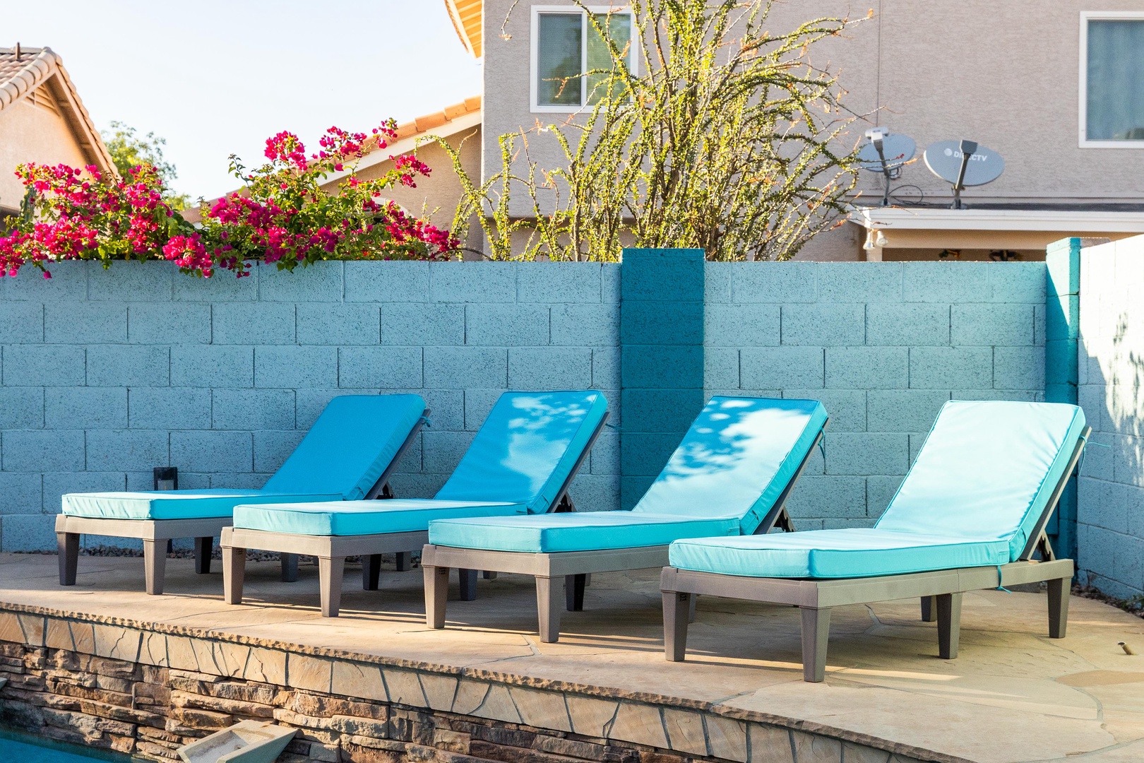 The poolside loungers invite you to soak up the Arizona sun