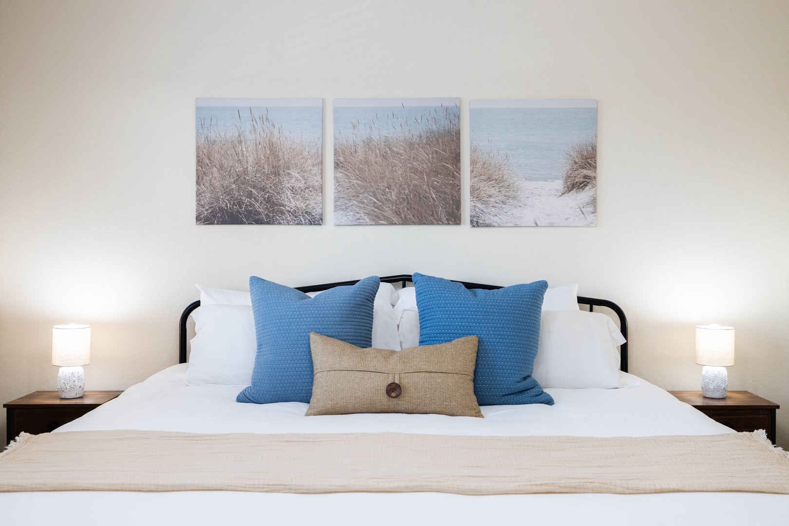 Bedroom 2 with King Bed