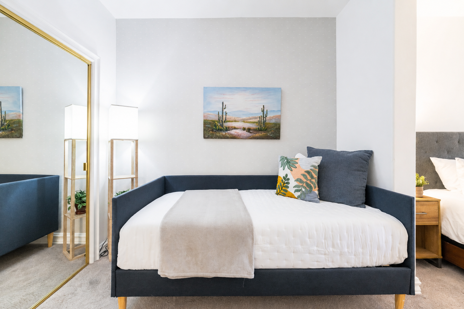 Single bed inside bedroom 3