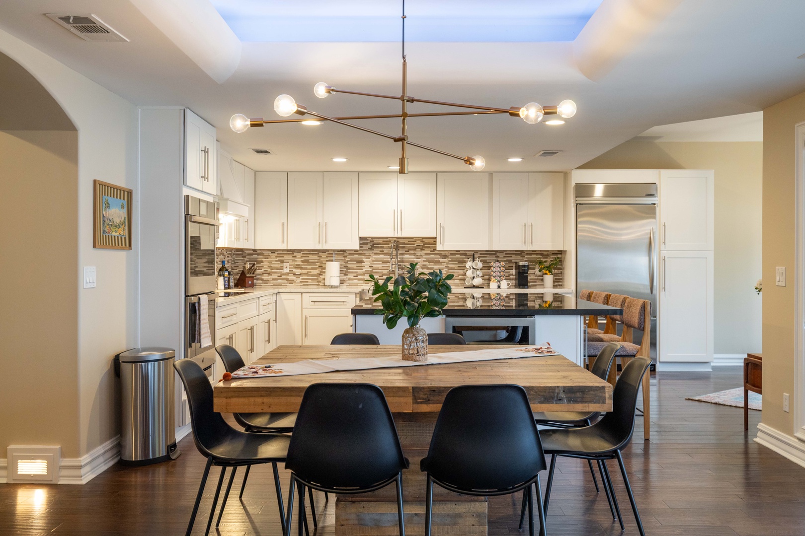 Spacious kitchen and dining area