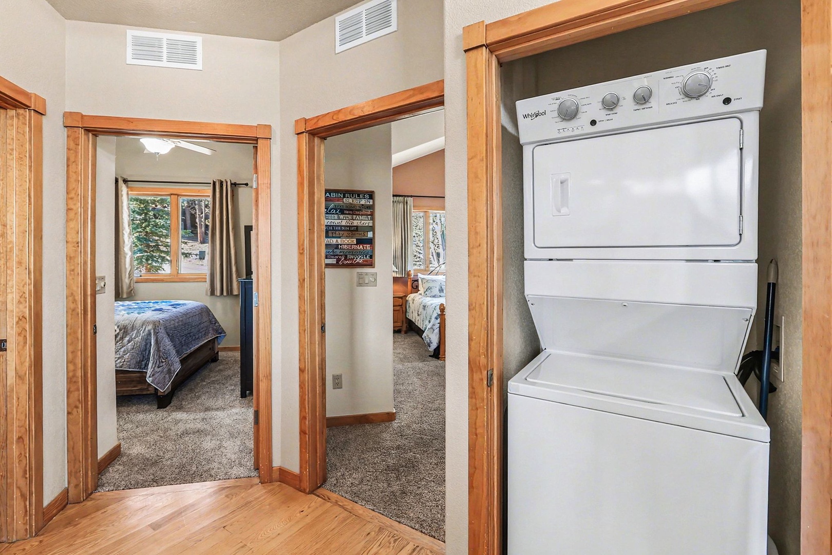Your in-unit washer and dryer make packing light effortless, while warm wood accents and nearby bedrooms create a welcoming mountain retreat.