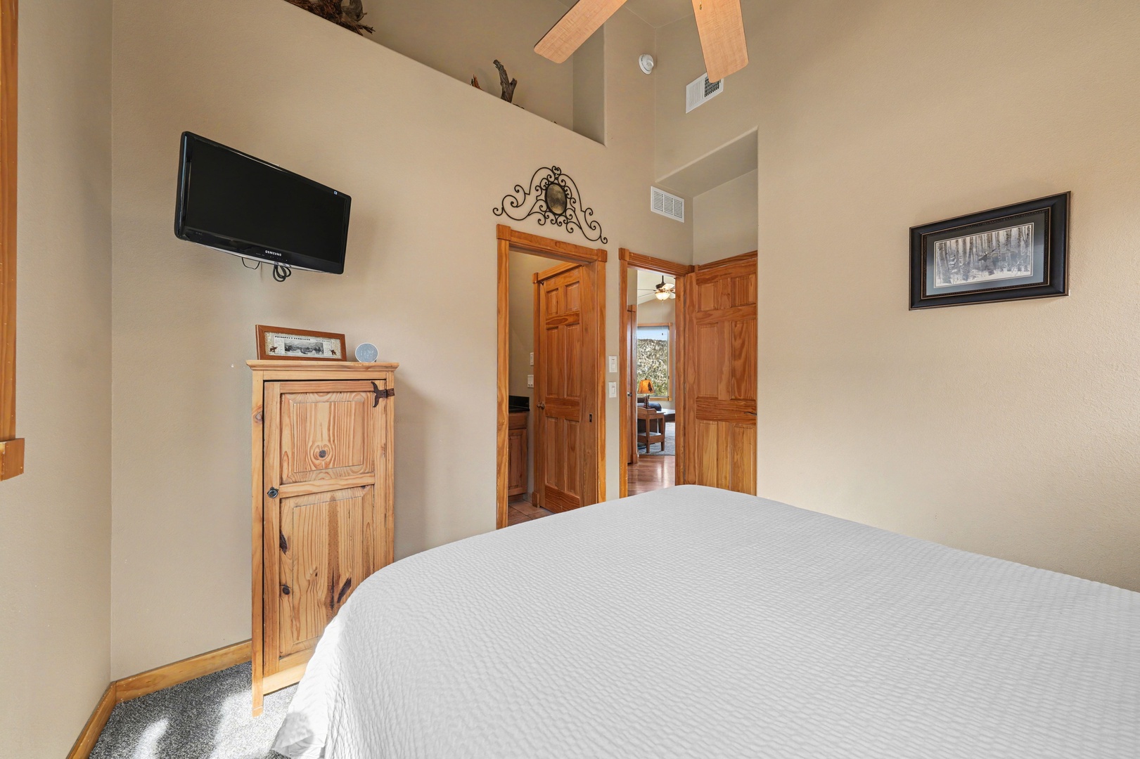 The second bedroom features a flat screen TV and a Jack n Jill bathroom has shared access with the living space