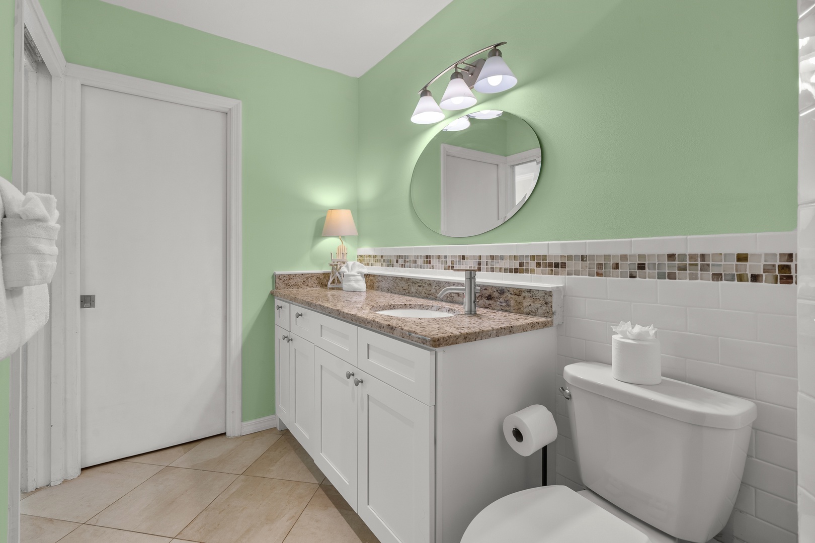 Walk-in shower, plush towels and bathroom starter essentials for your stay.