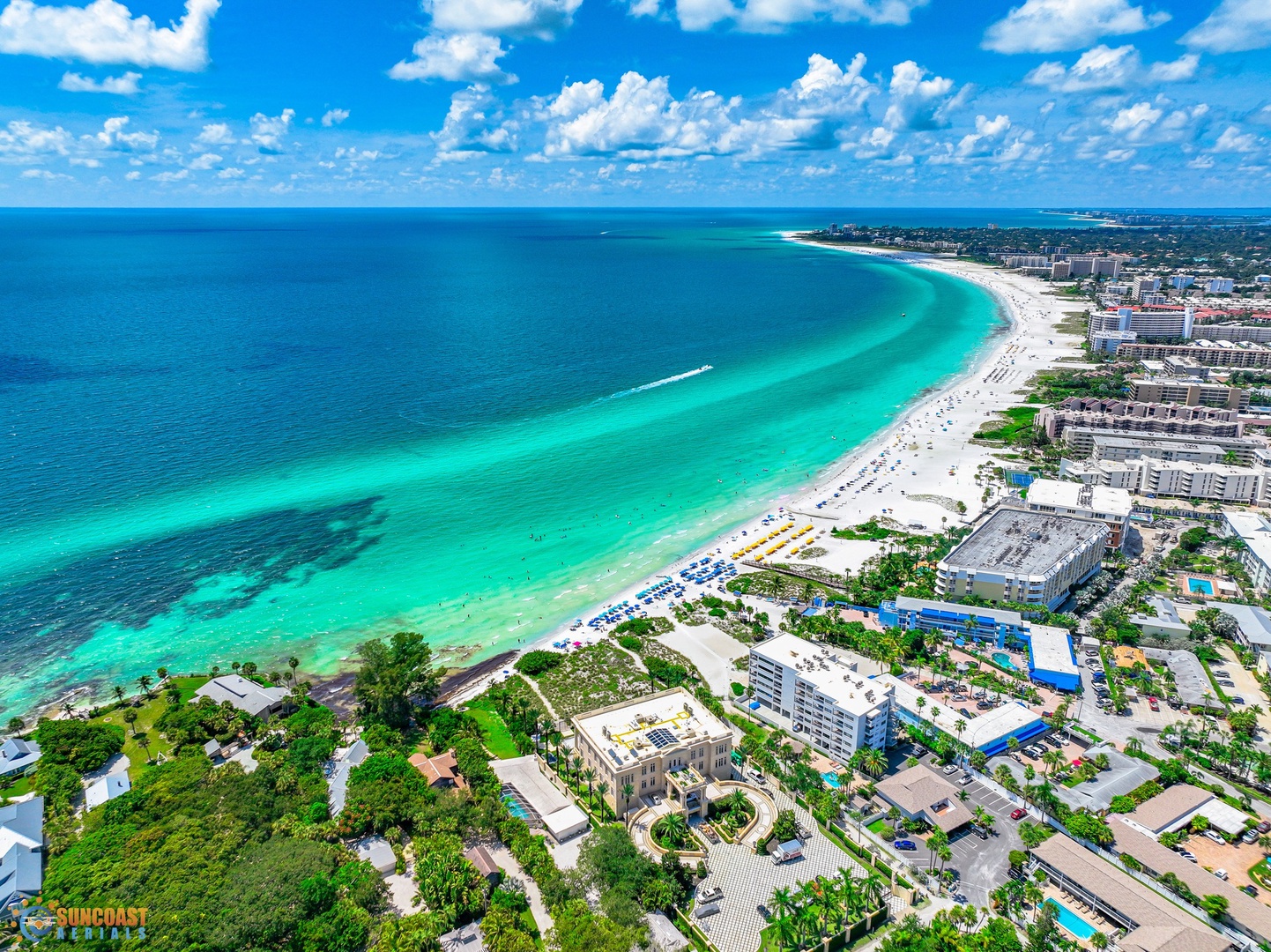 Siesta Key and Crescent Beach just a short drive away with beach rentals and family activities