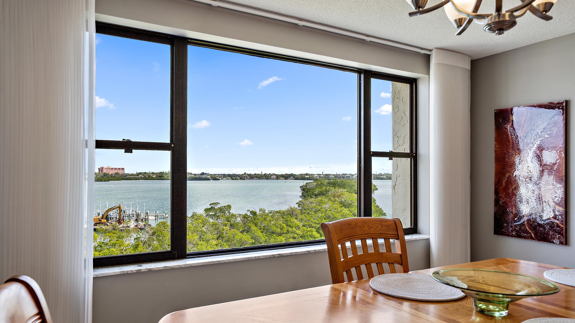 Enjoy panoramic water views from your dining area, where every meal becomes a scenic experience with sparkling waters and lush greenery.