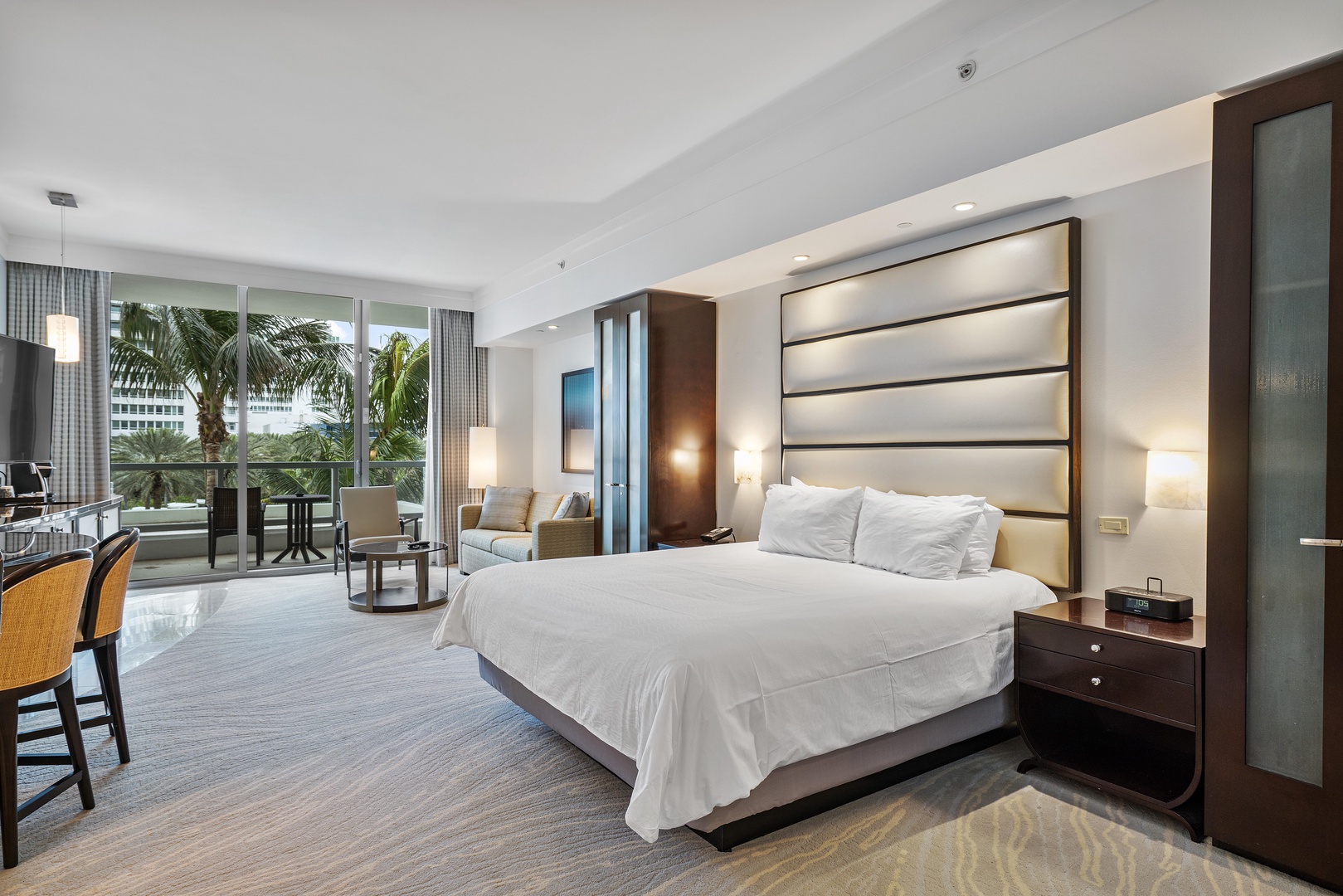 Junior Suite 2 at Sorrento Residences- Miami Beach