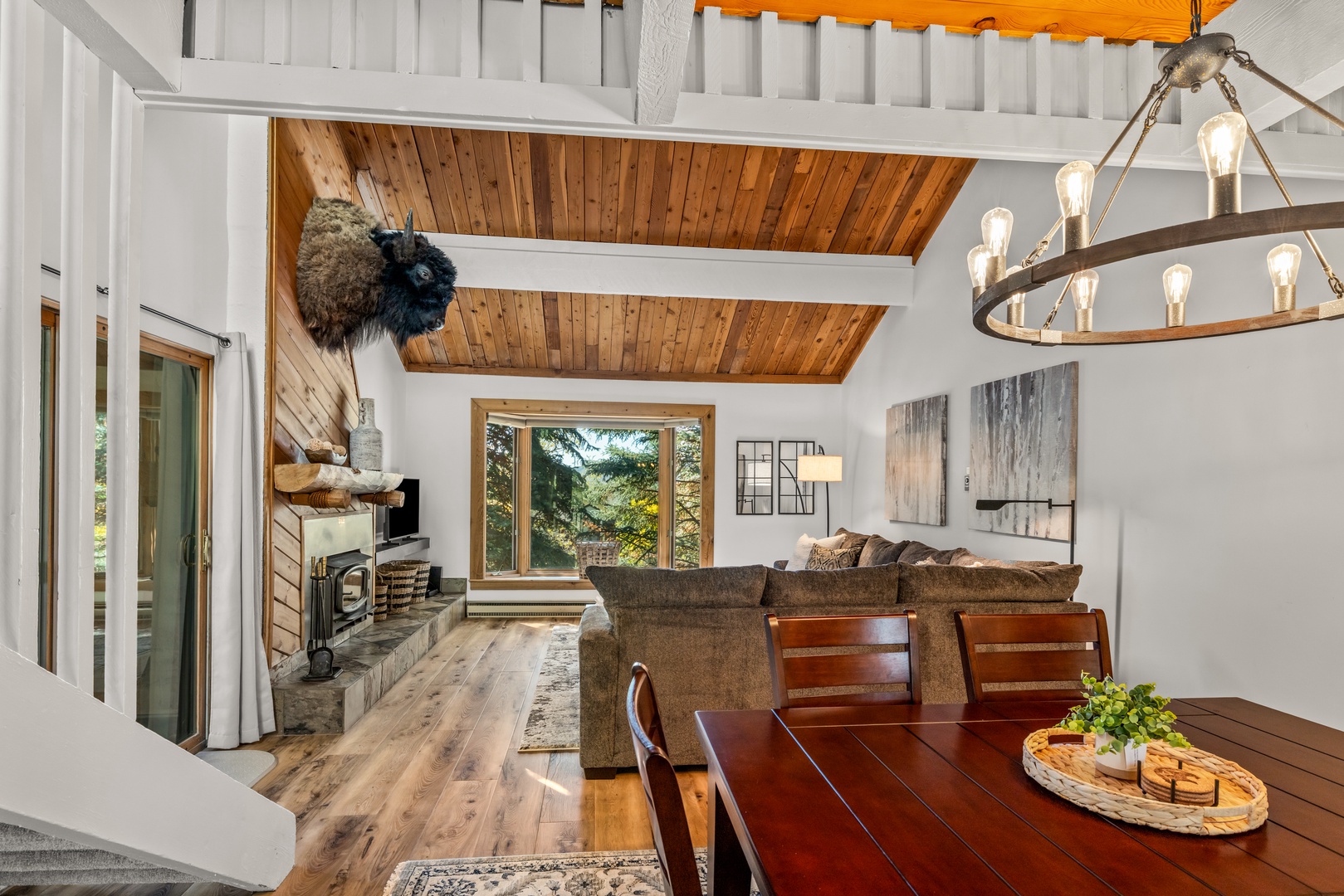 You will love the open layout and vaulted ceilings!