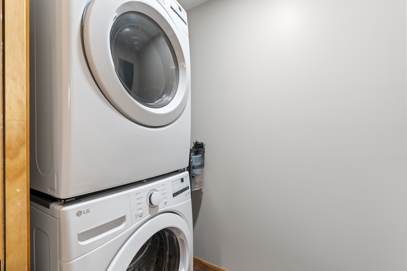 Fresh, clean clothes are always at your fingertips with the in-unit washer and dryer, making your stay effortless and comfortable.