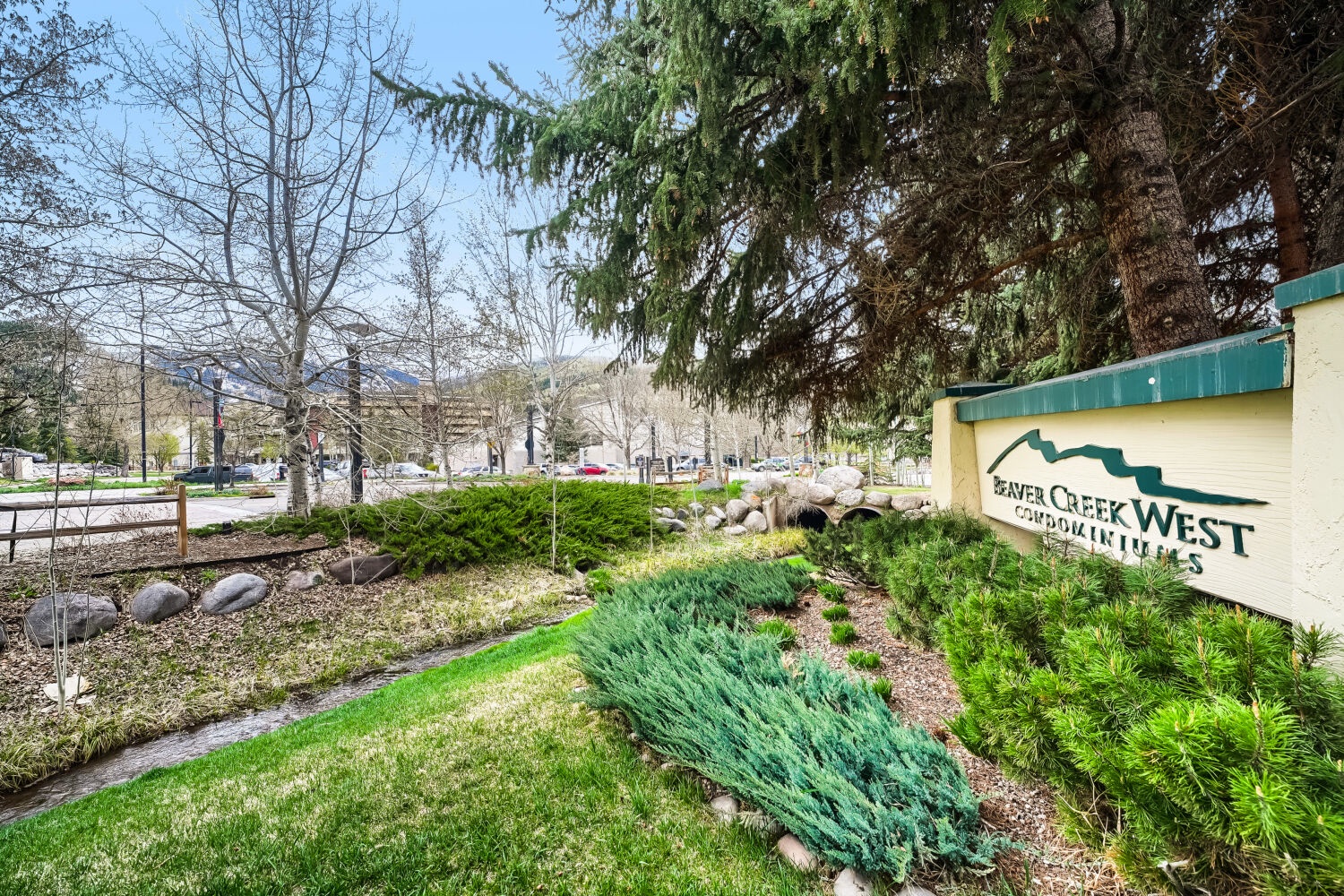 Beaver Creek West Condominiums Entrance