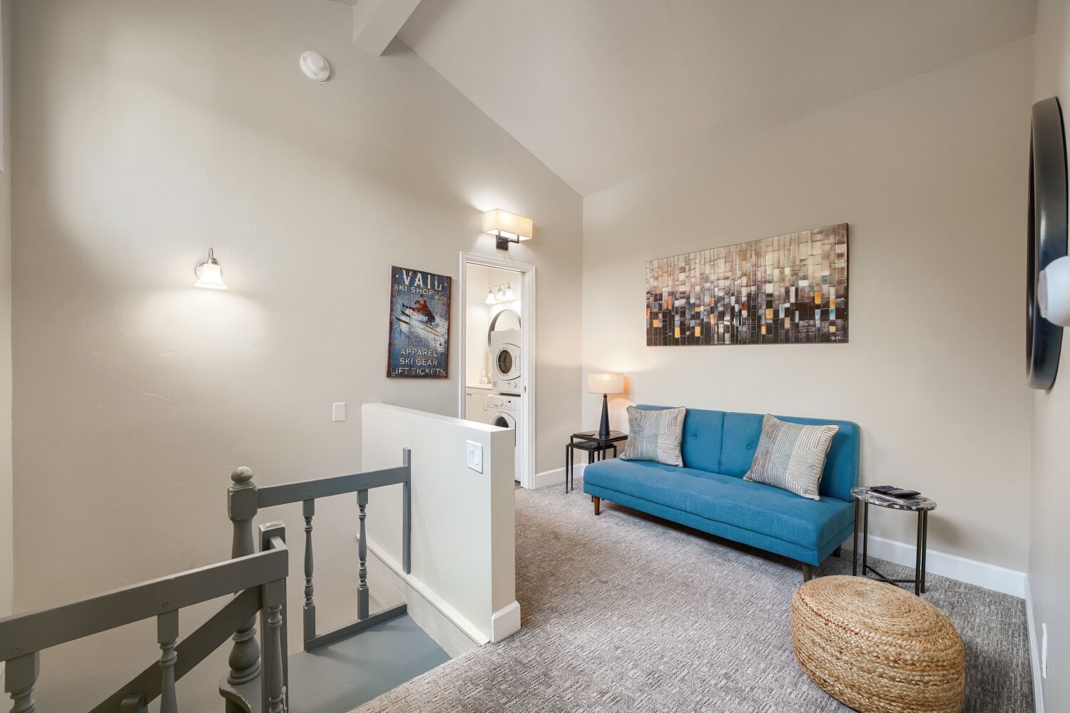 Upstairs Lounge