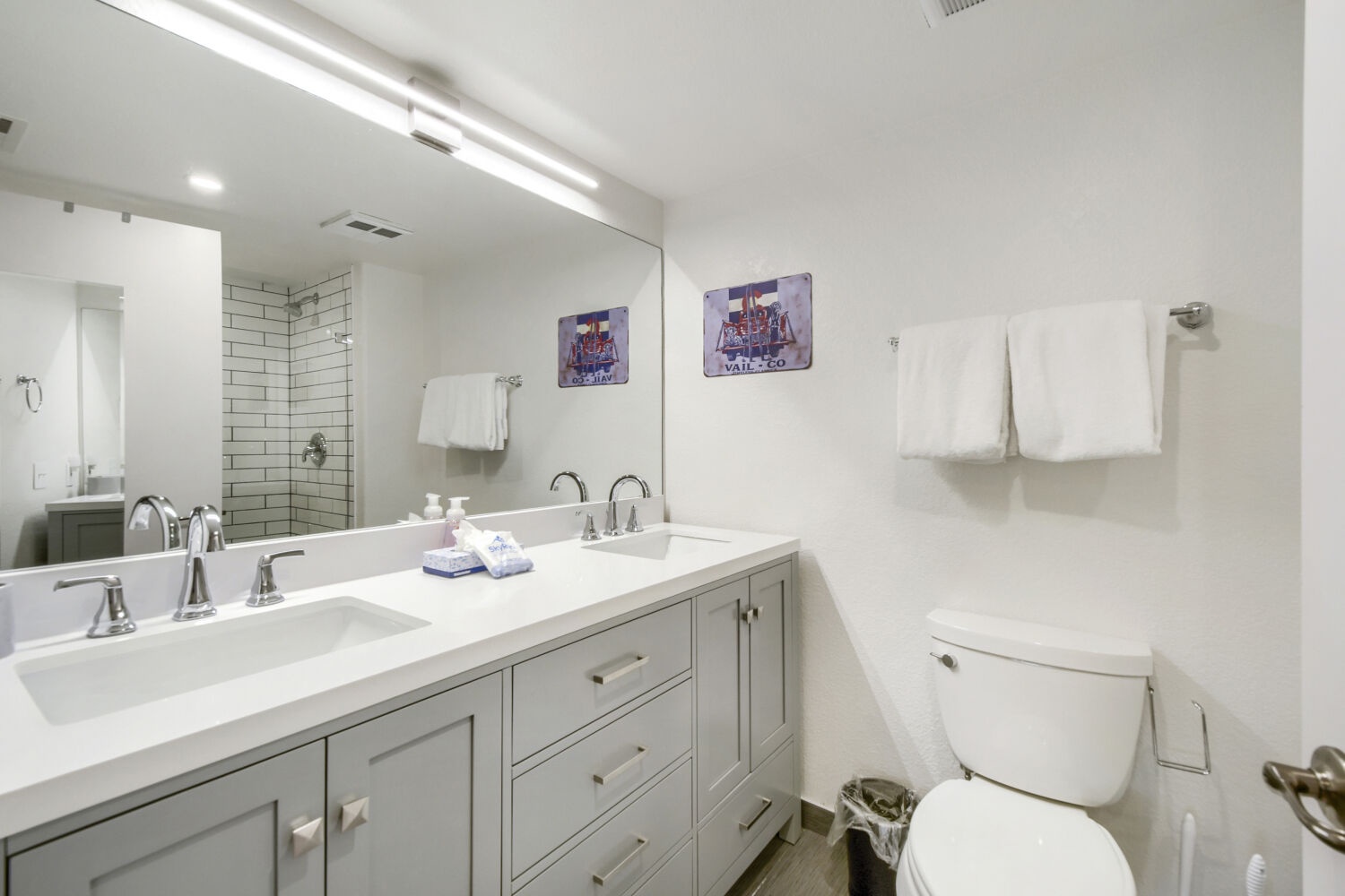 Primary En-suite Bathroom