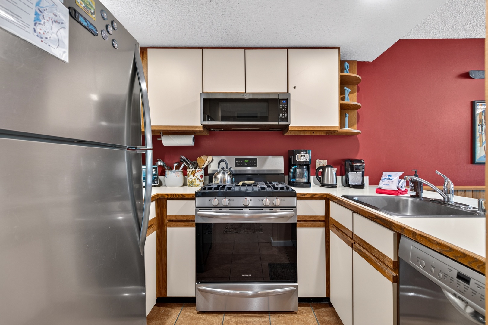 Your fully equipped kitchen makes meal prep a breeze, with stainless steel appliances, ample counter space, and everything you need to cook like a local.