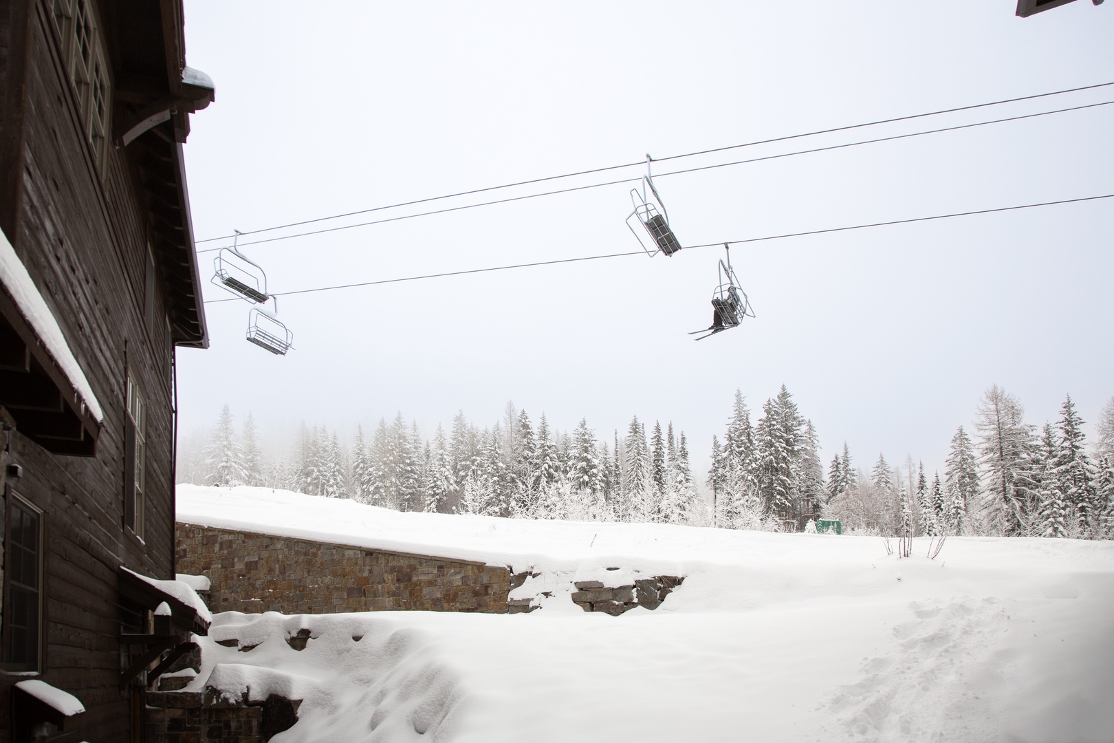 Minutes to Base Lodge dining