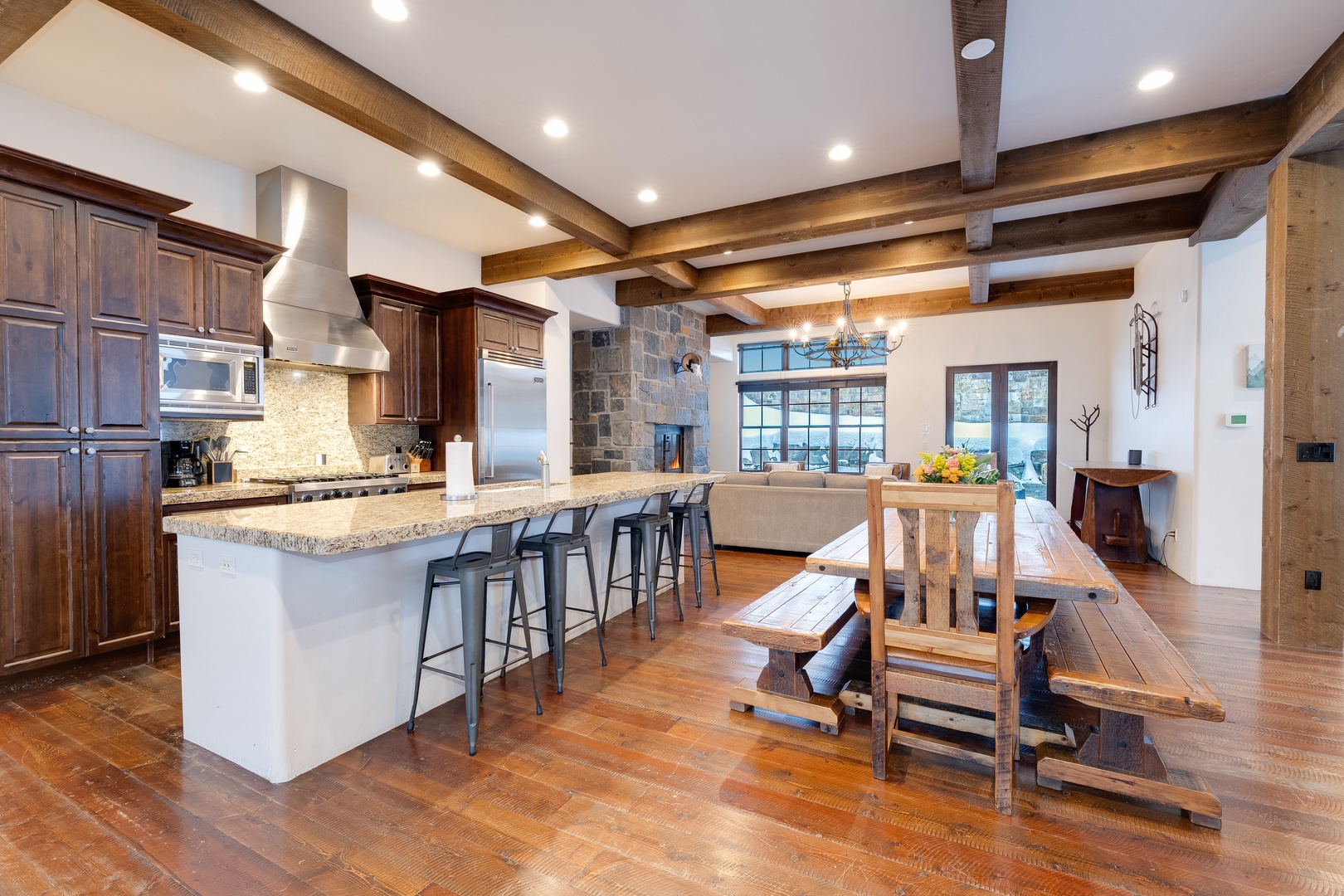 Chef’s kitchen with Viking appliances