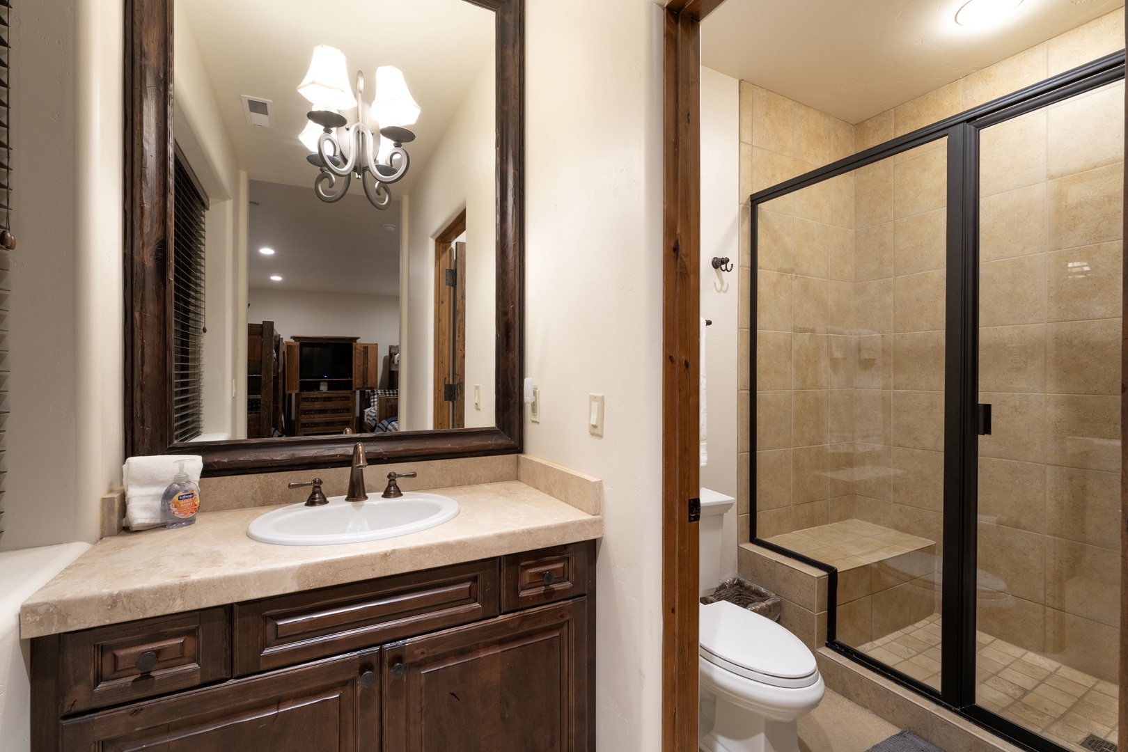 Comfortable ensuite guest space