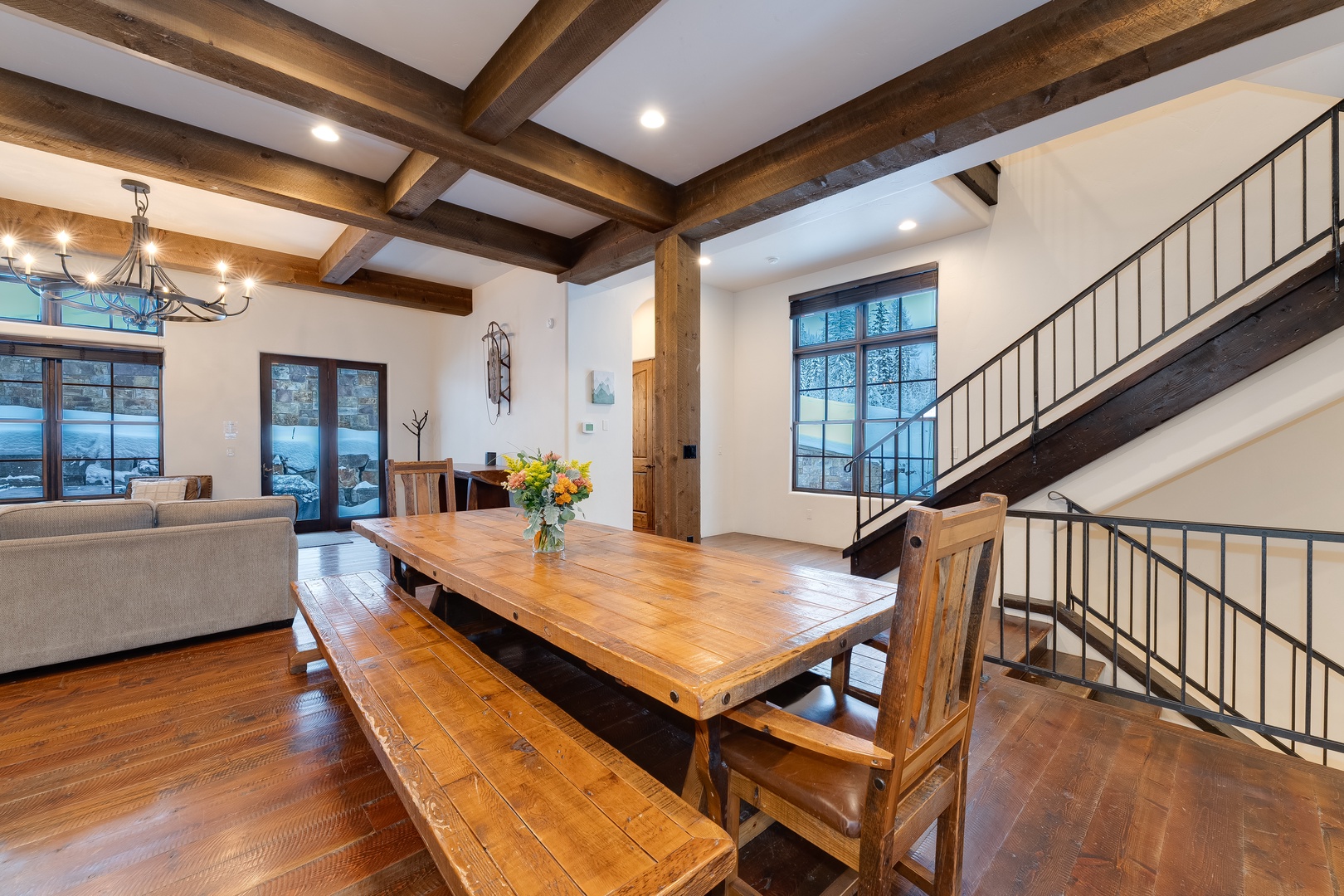 Open dining perfect for groups