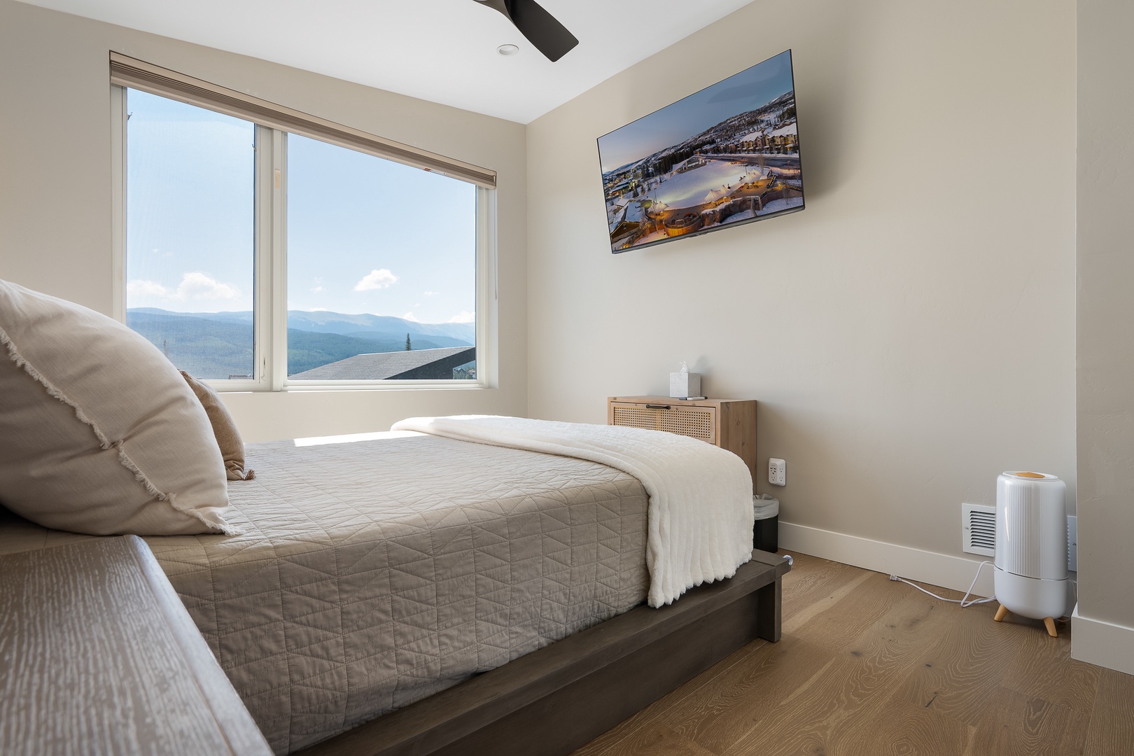 Bedroom #2 with Queen and Smart TV