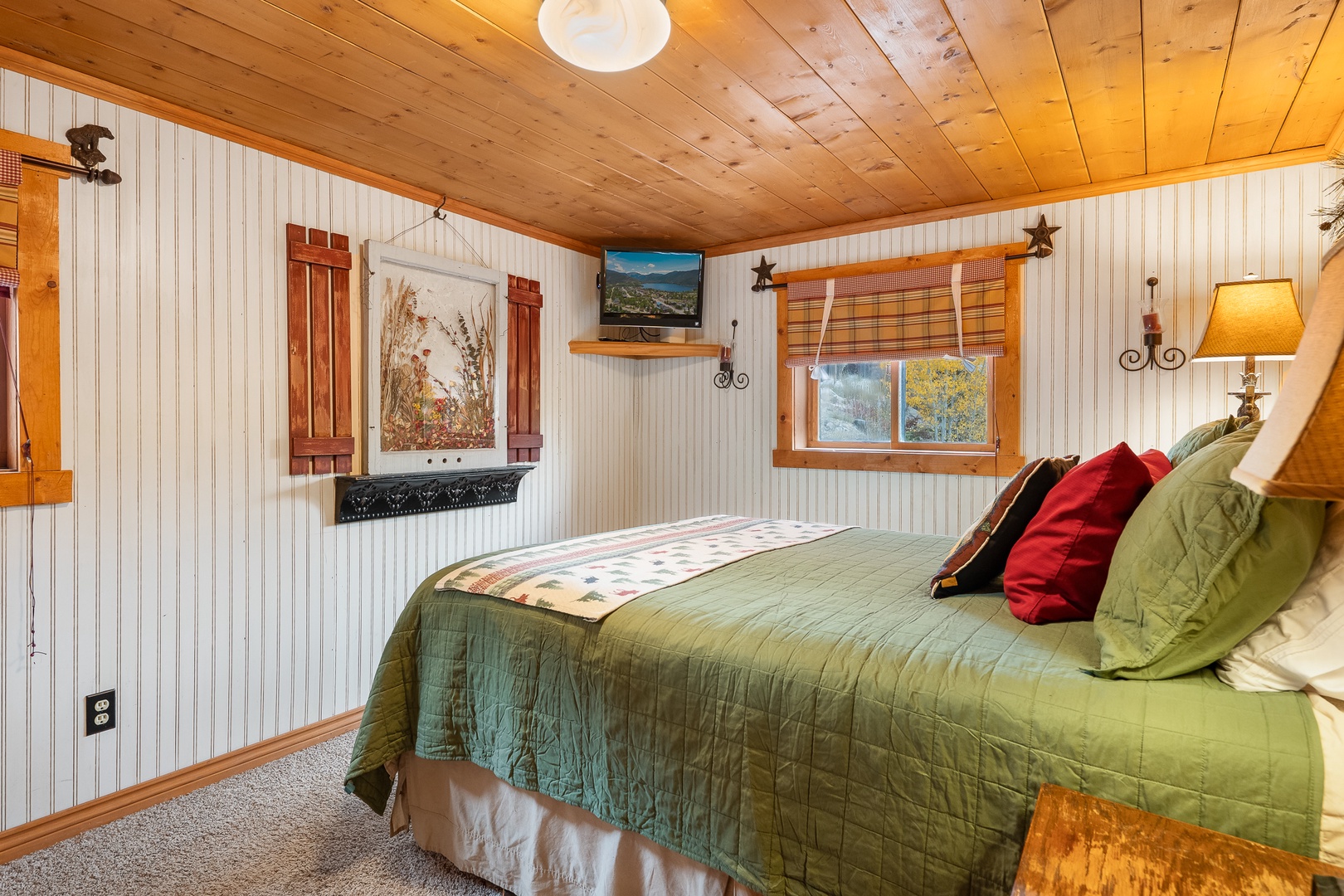 416 Haskell St SR-32