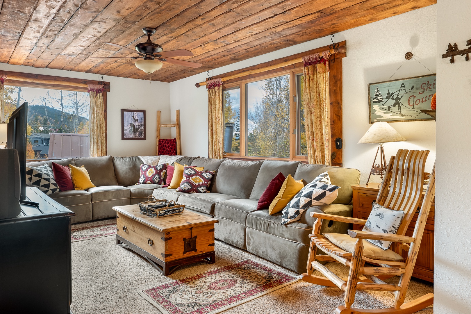 416 Haskell St SR-20