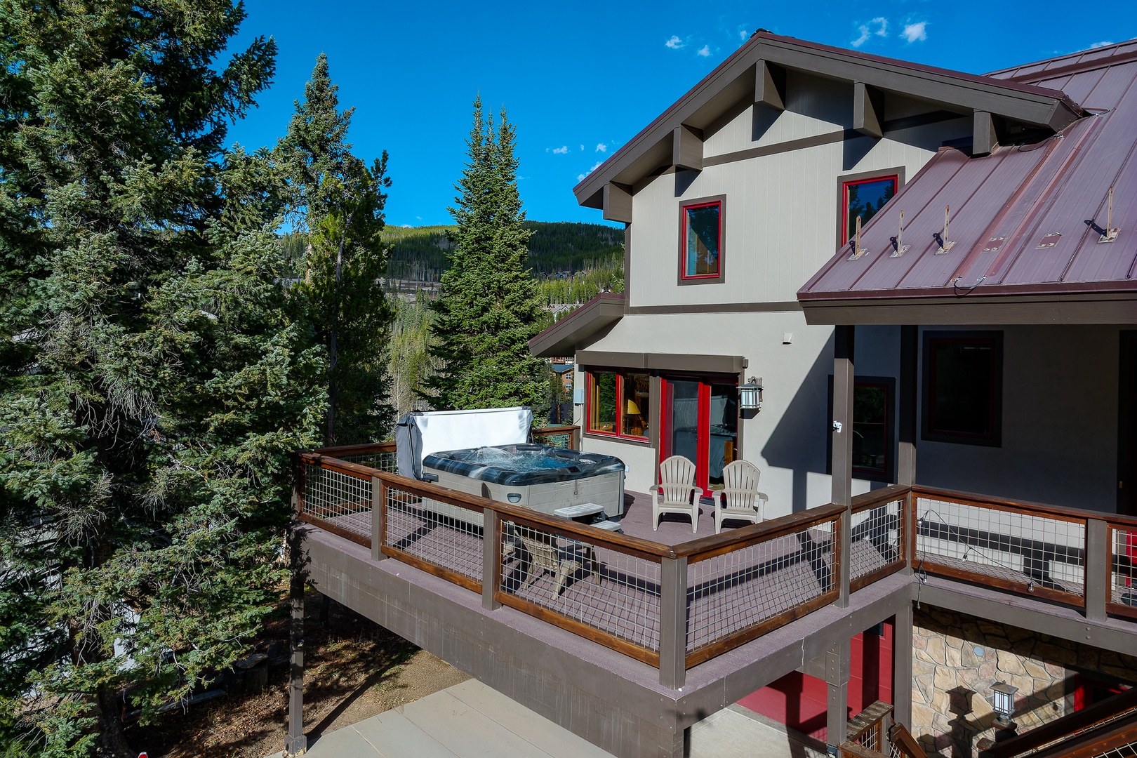 176 Fir Dr Upper Level SR-30