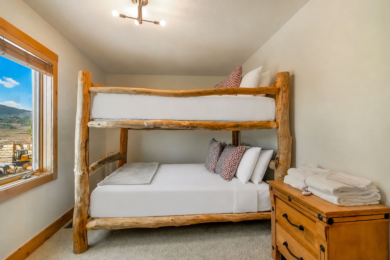 Bedroom #3 with Queen Bunk beds