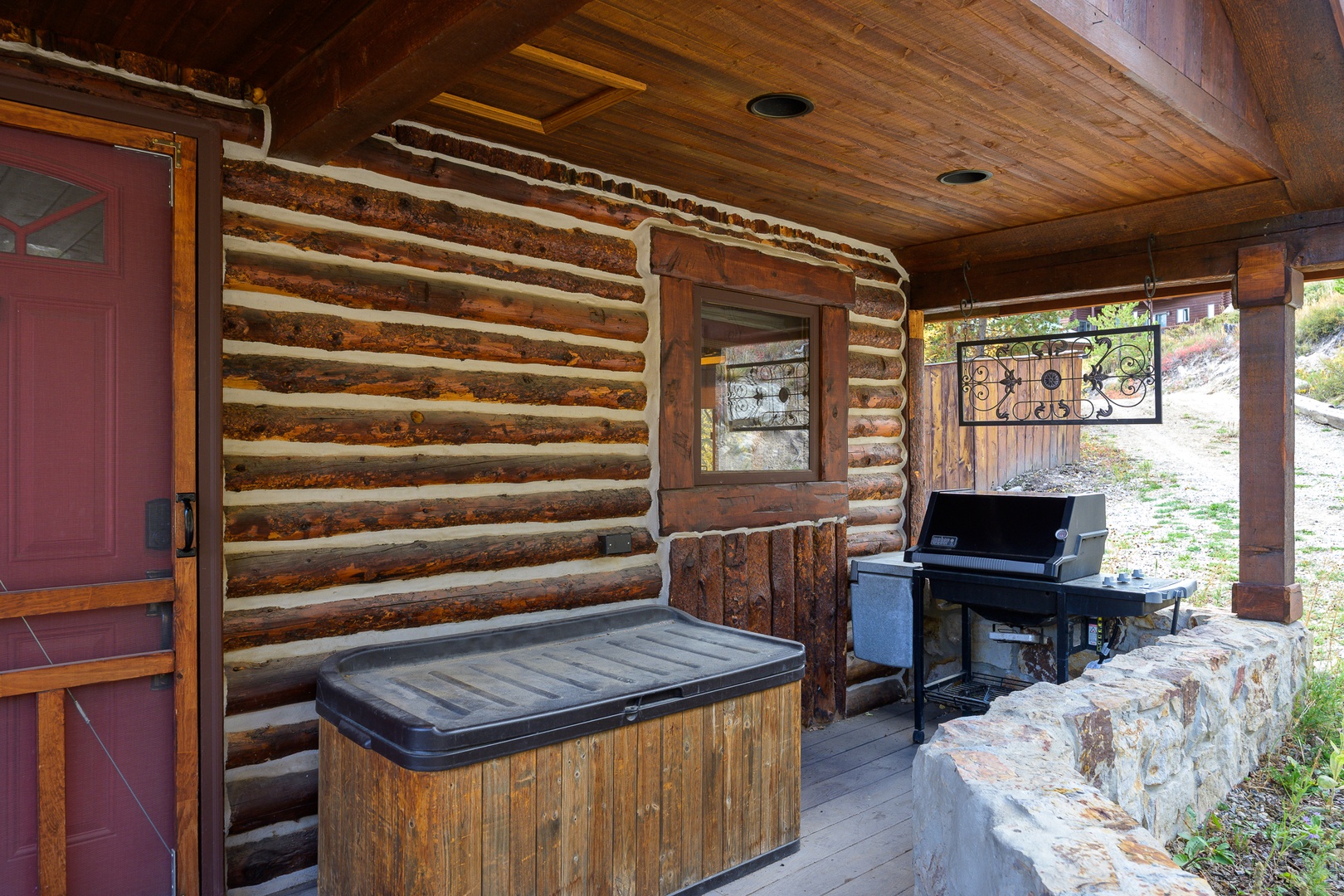 416 Haskell St SR-17