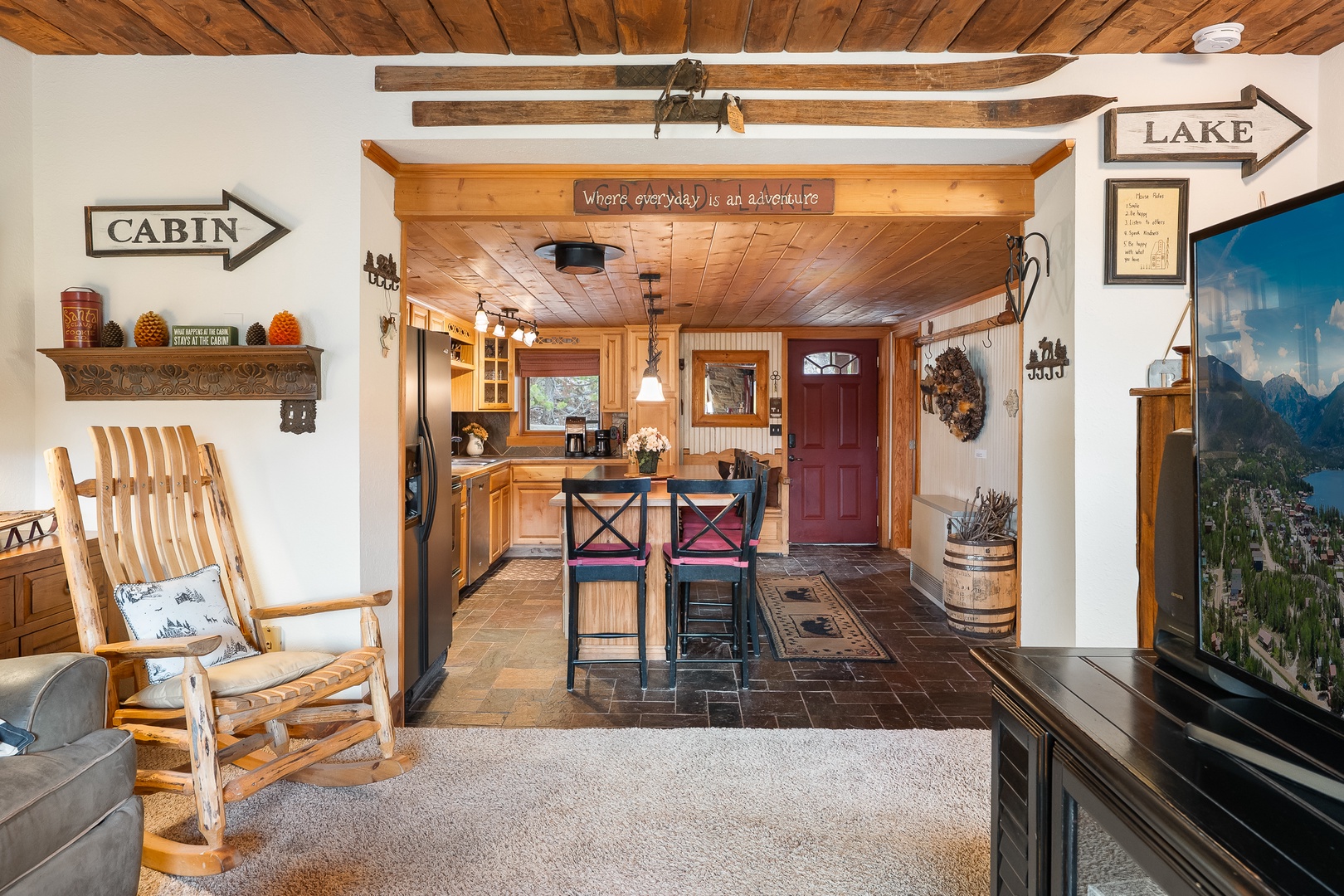 416 Haskell St SR-24