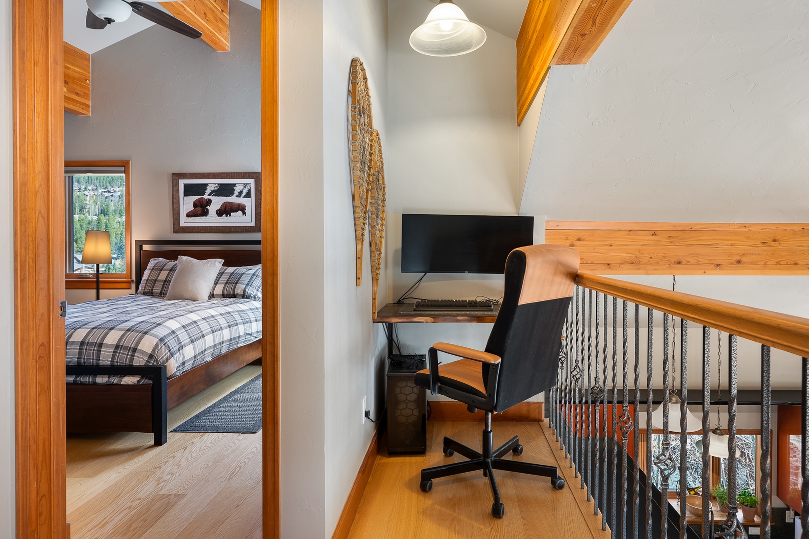 176 Fir Dr Upper Level SR-12