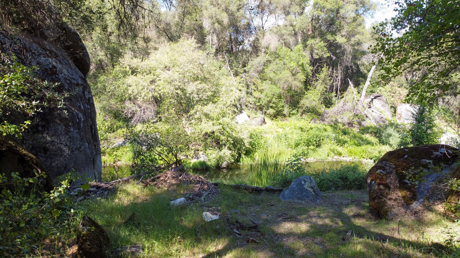 Relax as you are surrounded by ancient rock formations and peaceful surroundings.