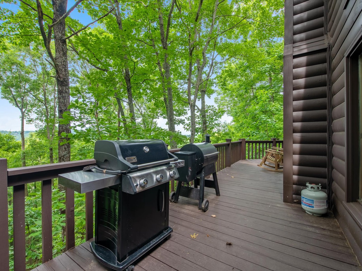 Away from Everyday: Entry Level Deck Grilling Station