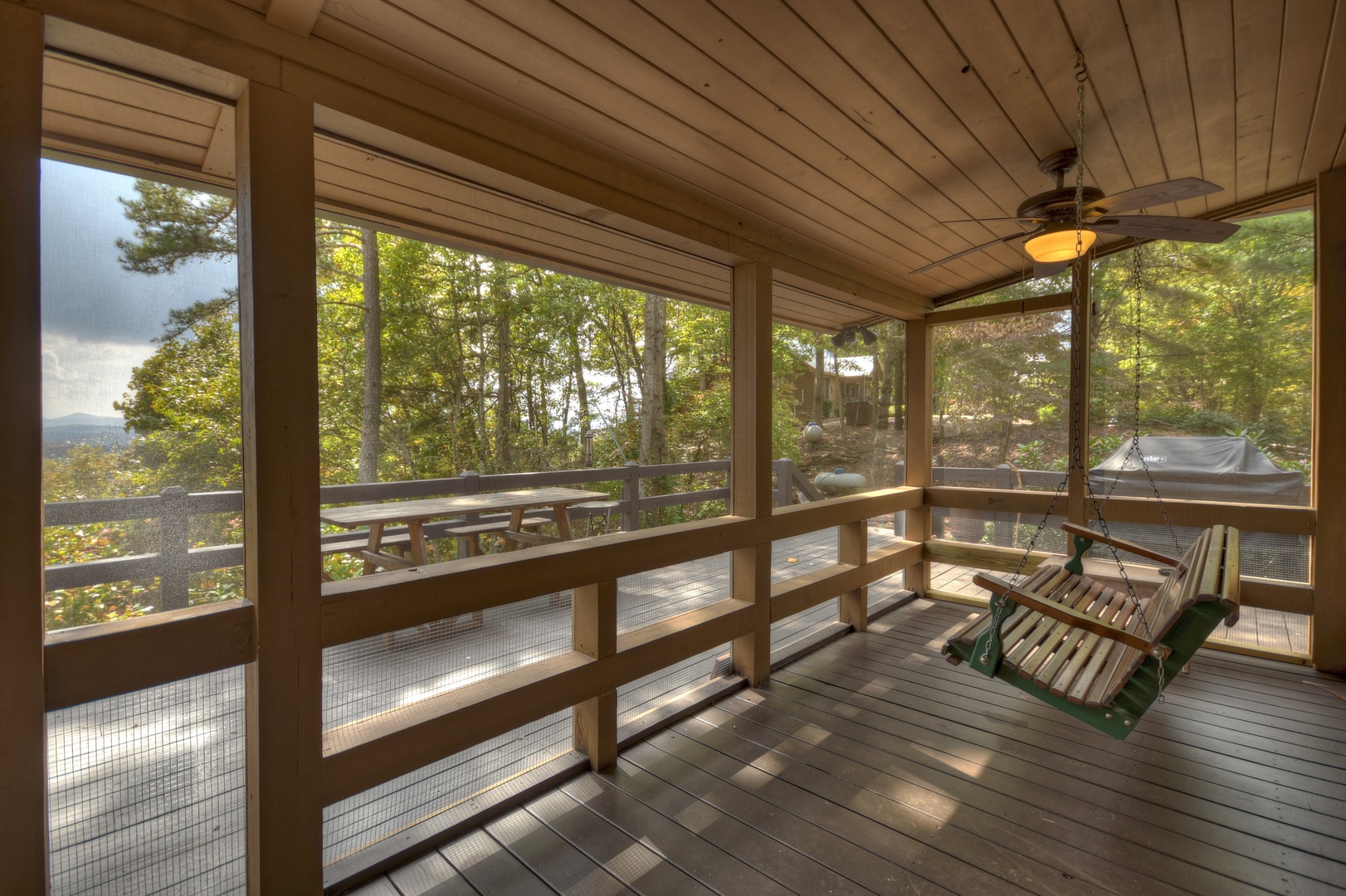 Peaceful, Easy Feeling - Entry Level Screened In Deck