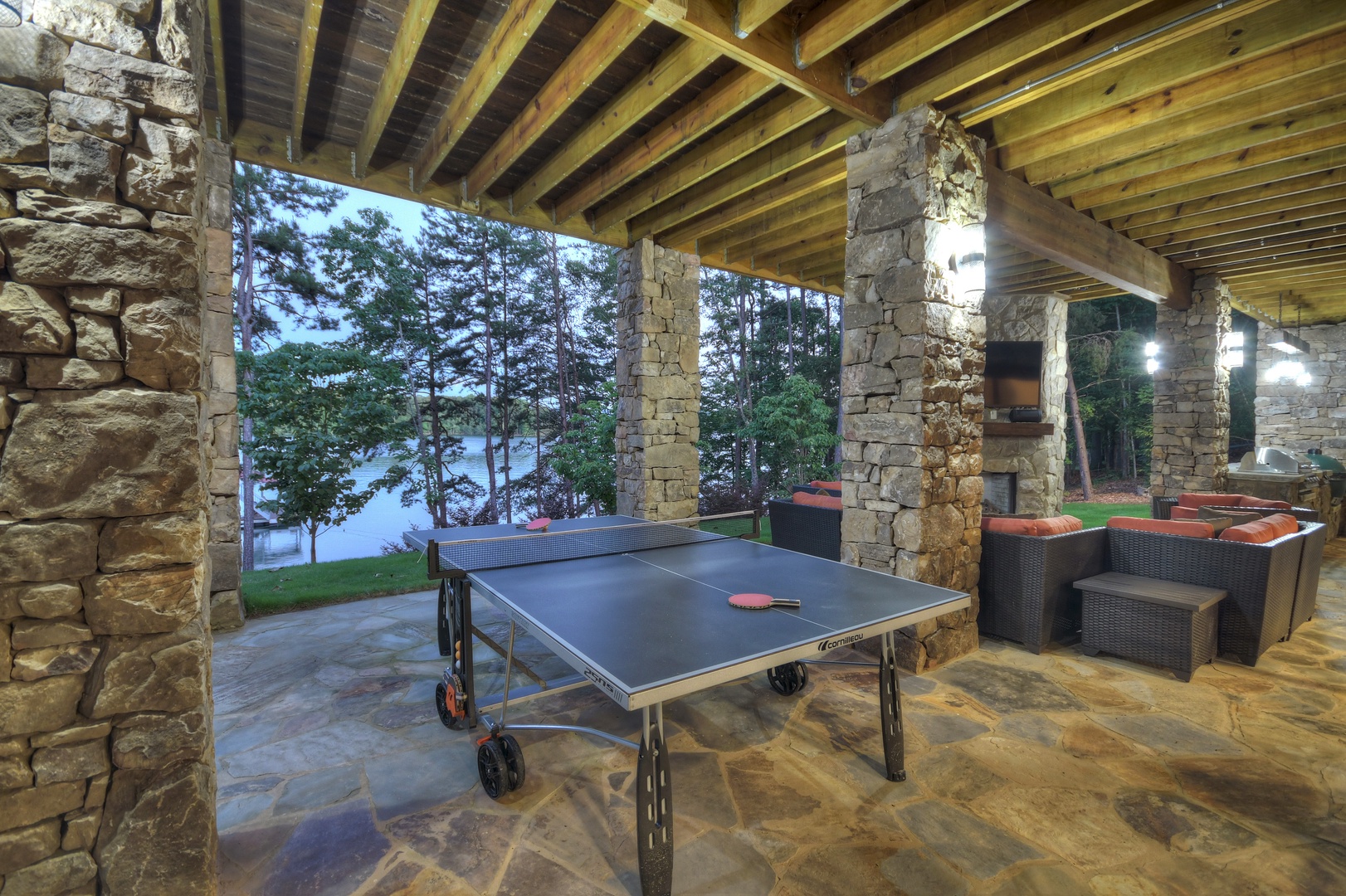 Nottely Island Retreat - Ping Pong Table