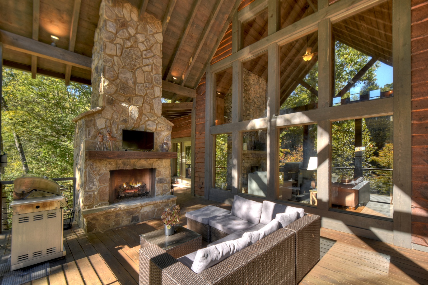 Creekside Bend- Outdoor fireplace and seating