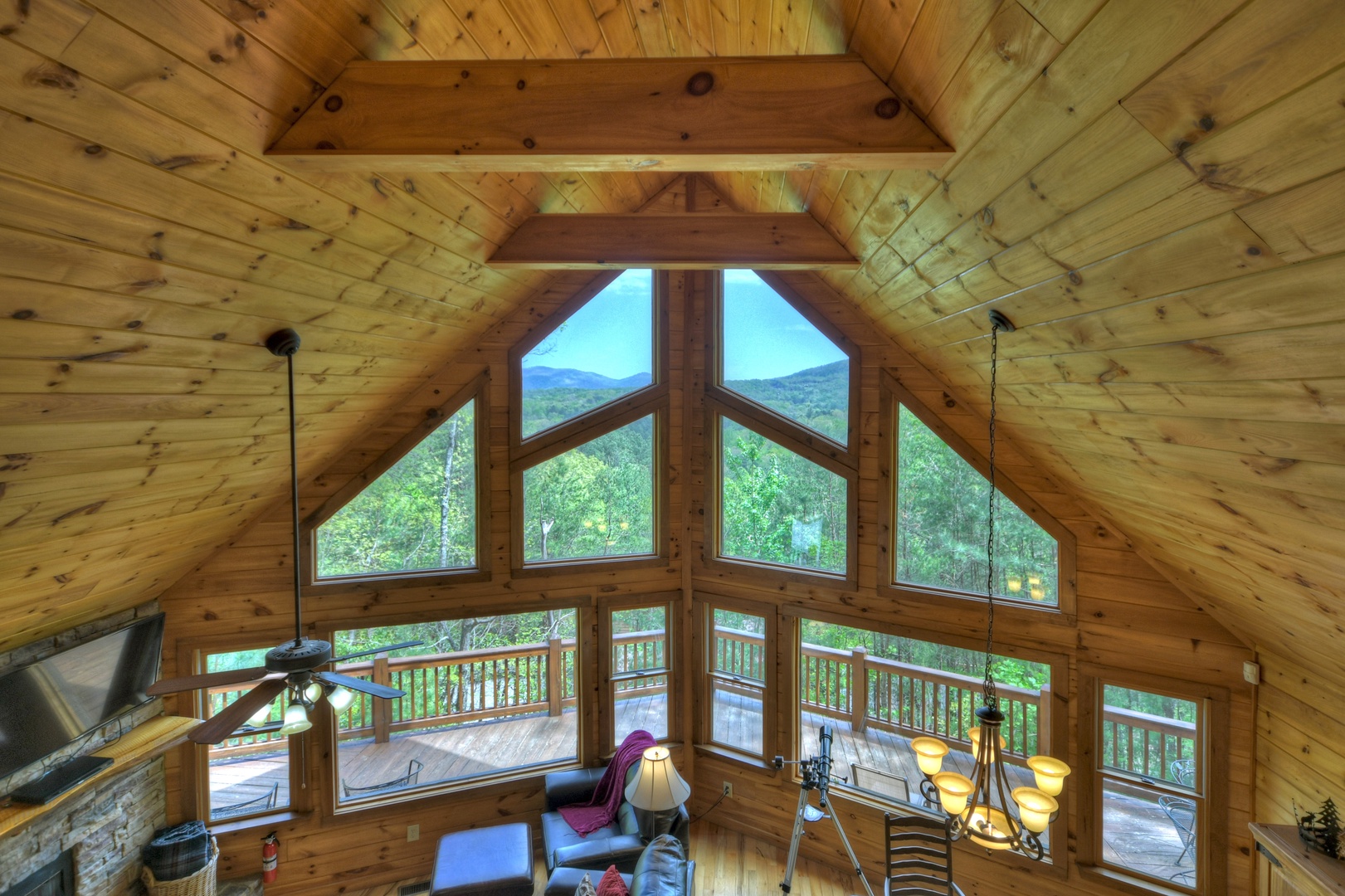 Aska Lodge-Upstairs view of the lower and upper windows showcasing the Blue Ridge mountains