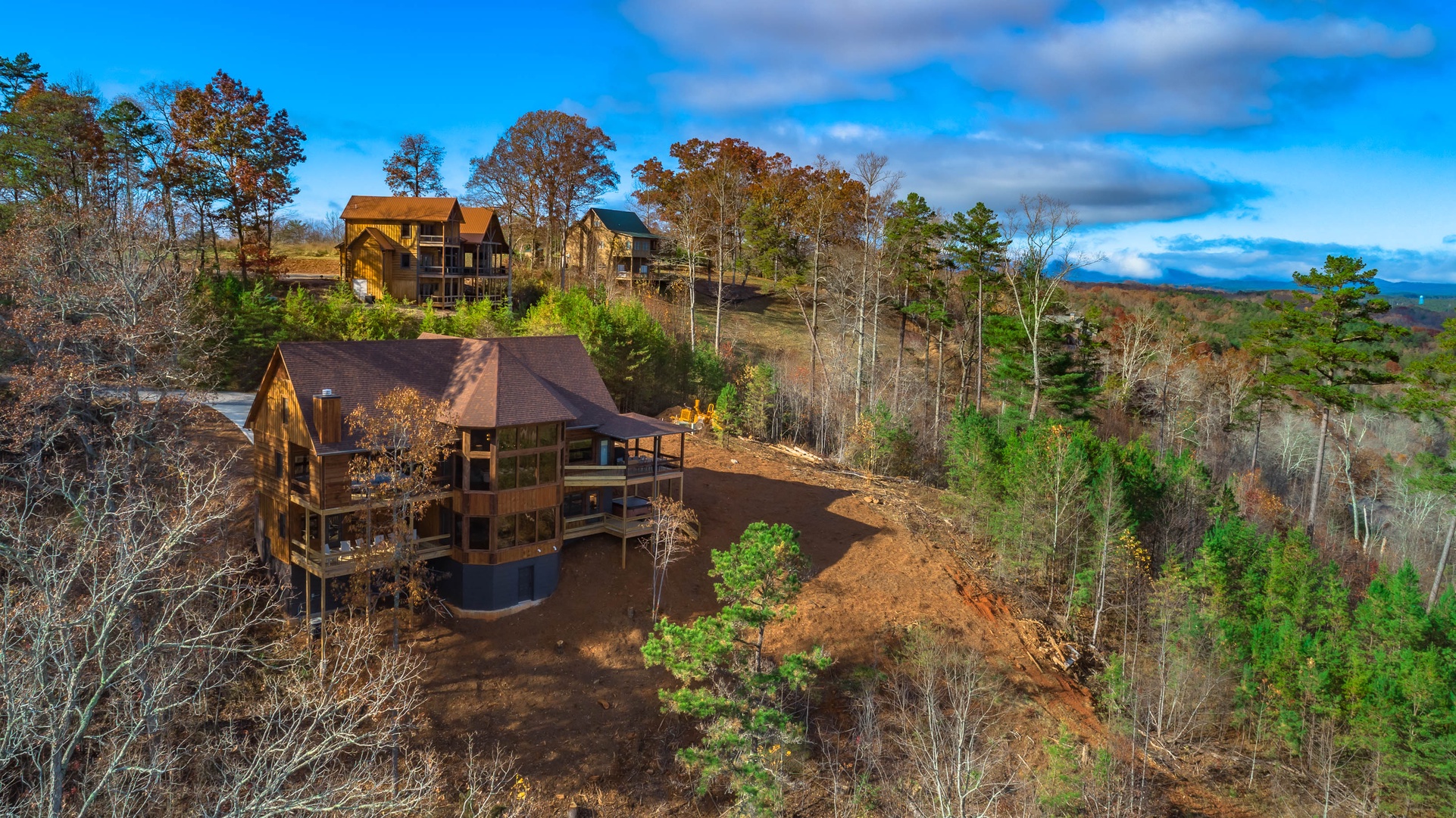 The Ridgeline Retreat - Aerial view of the cabin