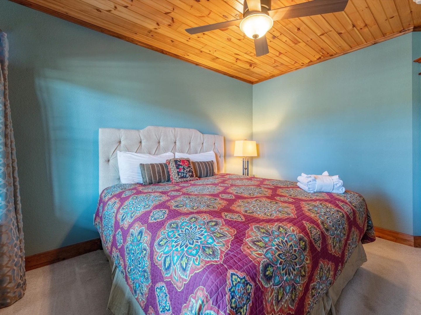 Blue Ridge Cottage - Lower Level King Bedroom