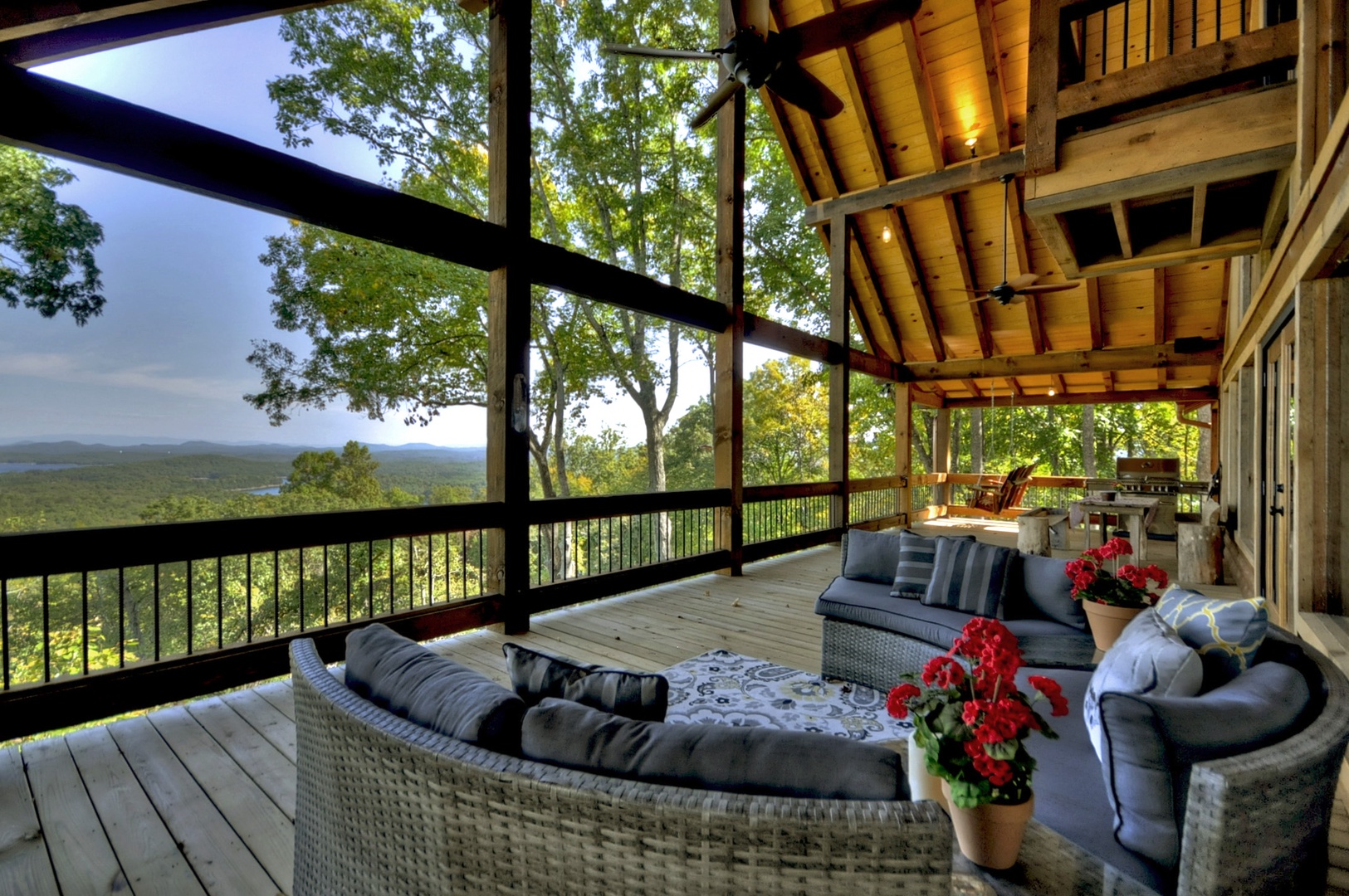 The Vue Over Blue Ridge- Lounge furniture with mountain views