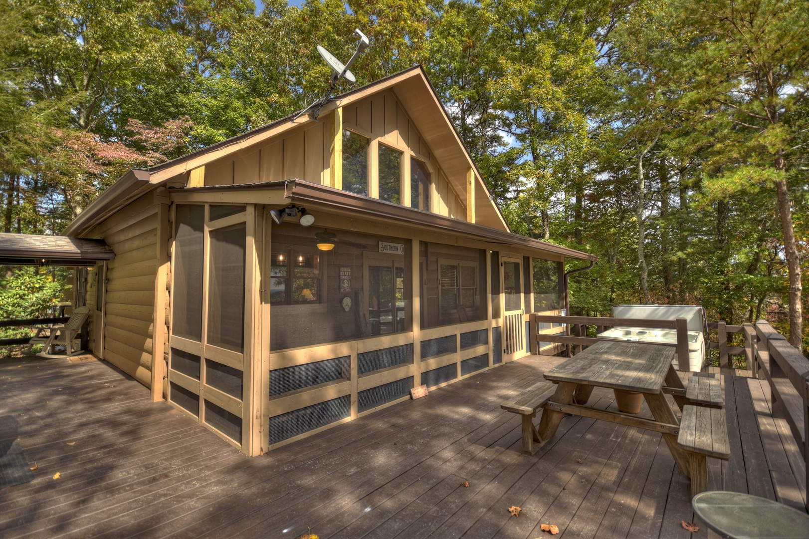 Peaceful, Easy Feeling - Screened In Deck and Open Deck Space