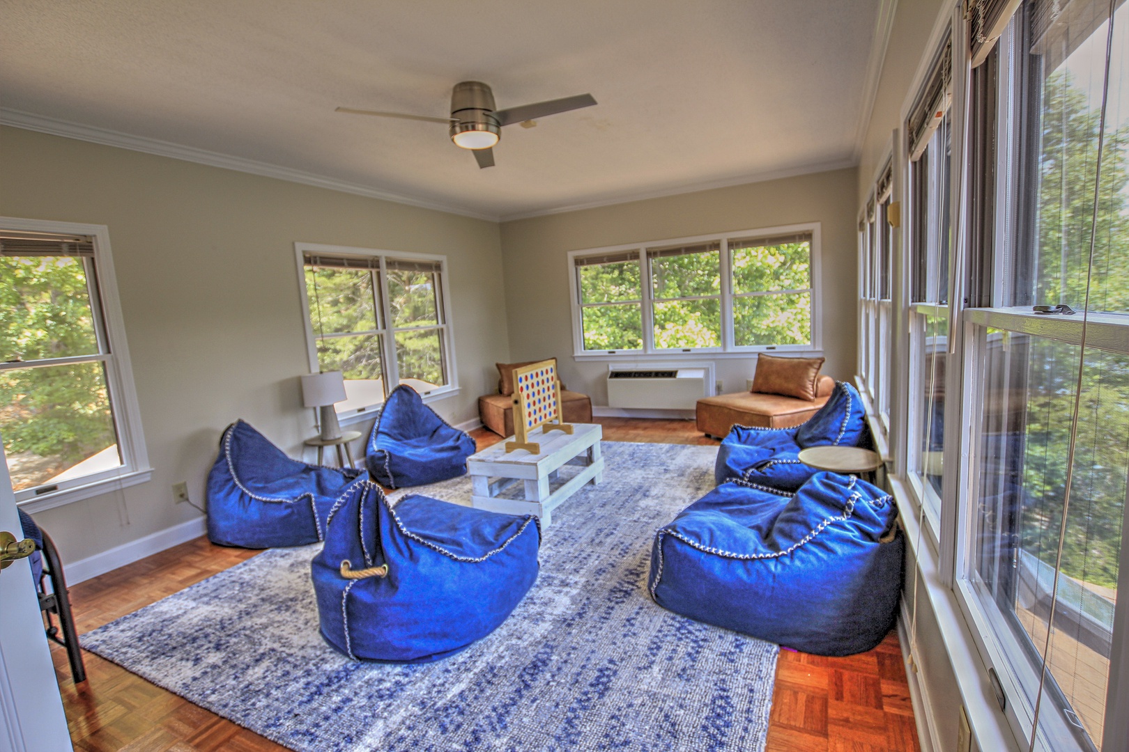 Blue Ridge Lakeside Chateau - Third Level Lounge/Playroom