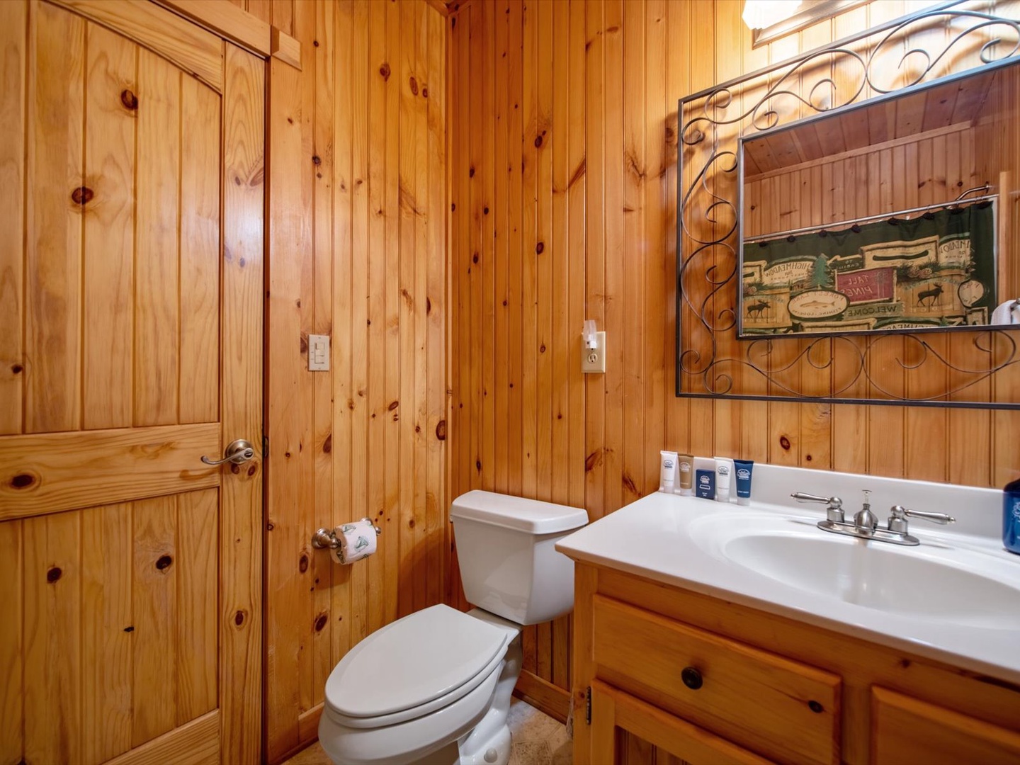 Babbling Brook- Lower level bathroom