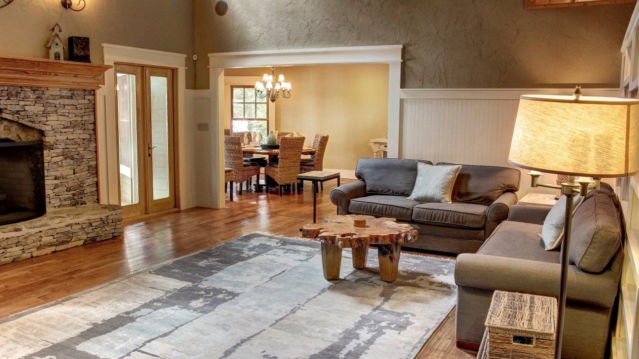 Blue Ridge Lake Retreat - Living Room